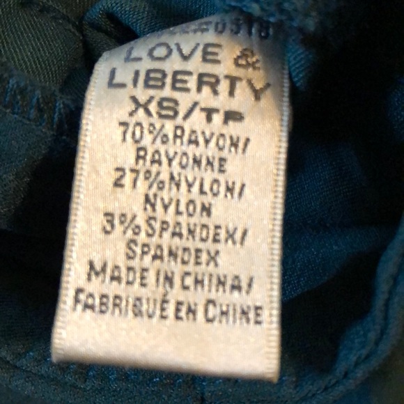 Extra small shorts - Picture 4 of 4